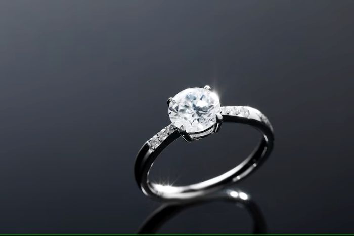 The Ethical Elegance: How a 1-Carat CZ Solitaire Ring Can Spark Conversations on Sustainable Glamour
