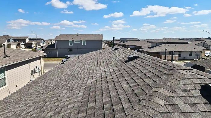 What DFW Roofers Recommend for Seasonal Roof Maintenance